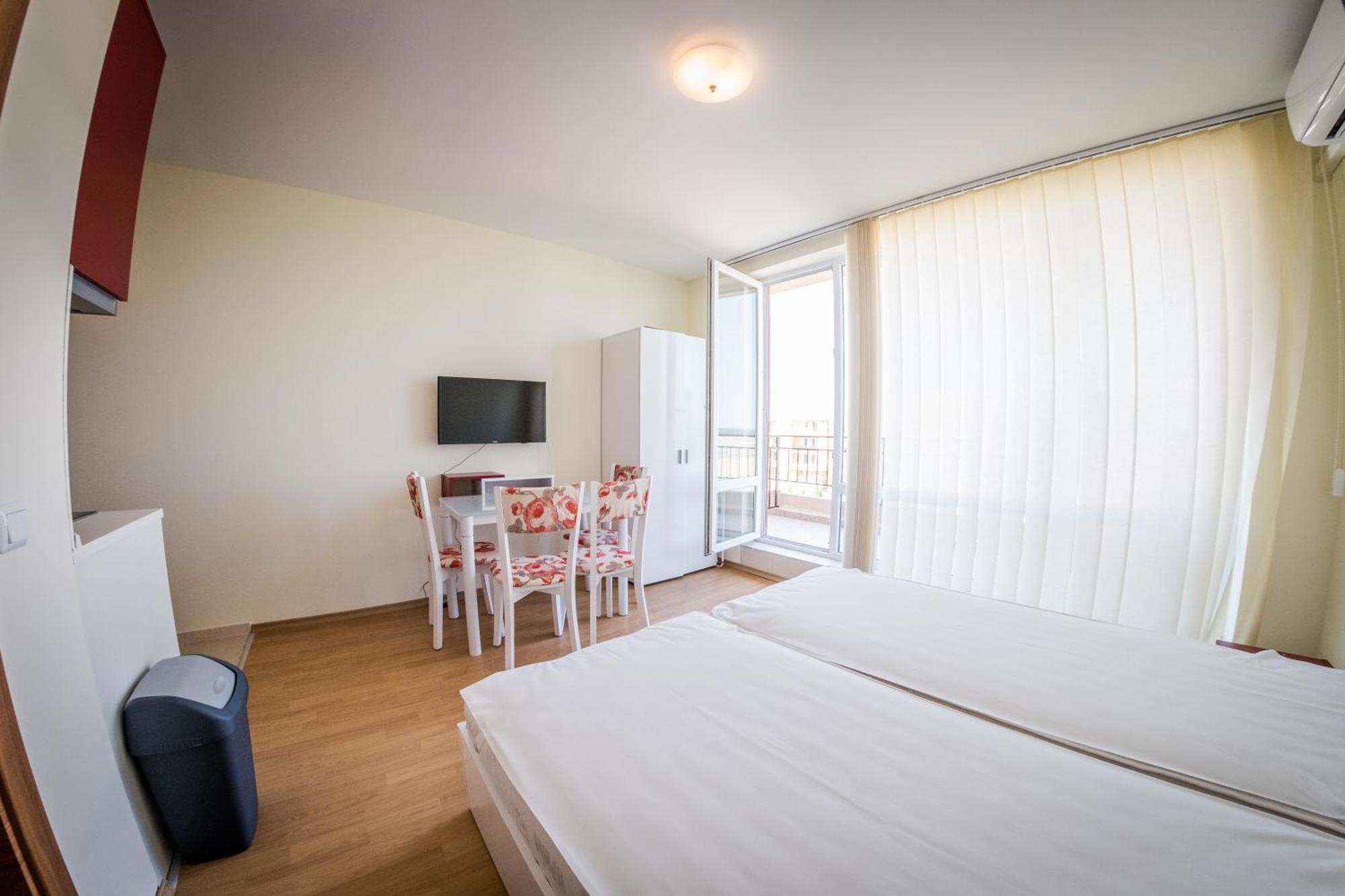 Waterpark Fort Apartments Sunny Beach Phòng bức ảnh