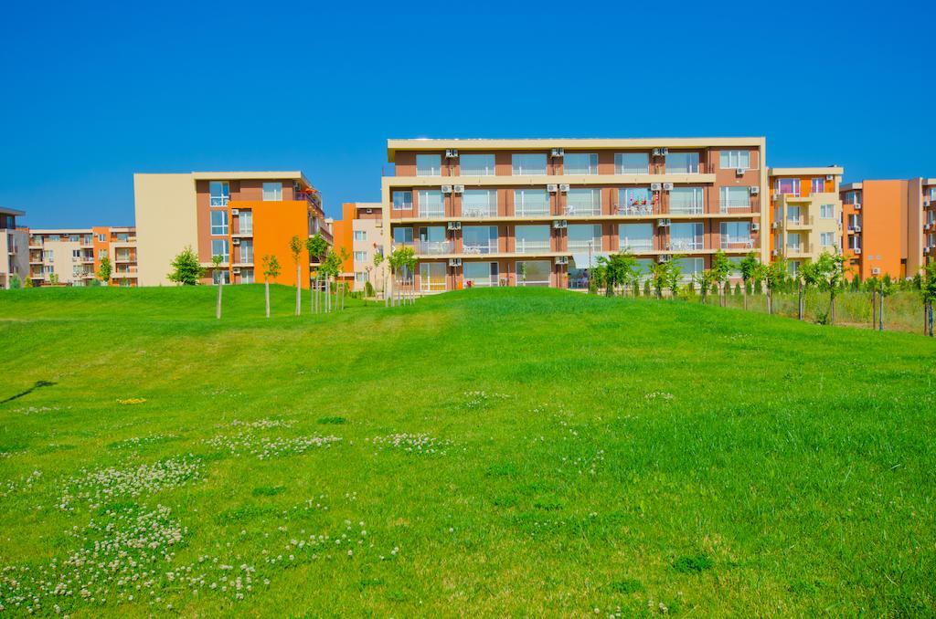 Waterpark Fort Apartments Sunny Beach Ngoại thất bức ảnh
