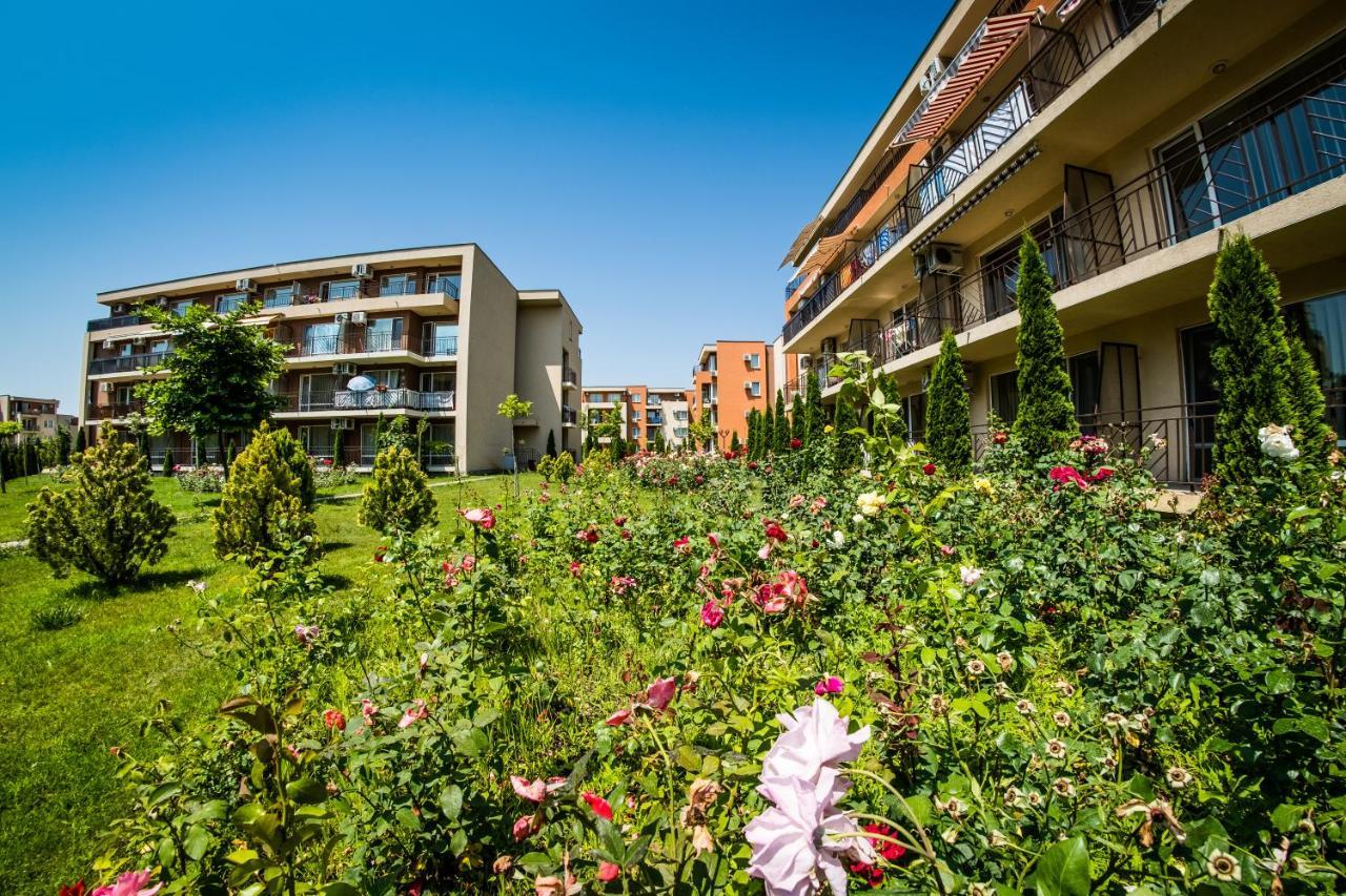 Waterpark Fort Apartments Sunny Beach Ngoại thất bức ảnh