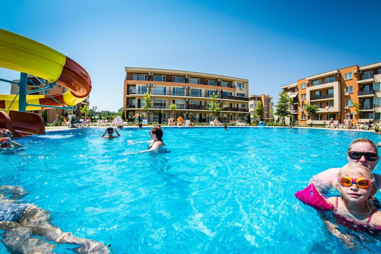 Waterpark Fort Apartments Sunny Beach Ngoại thất bức ảnh