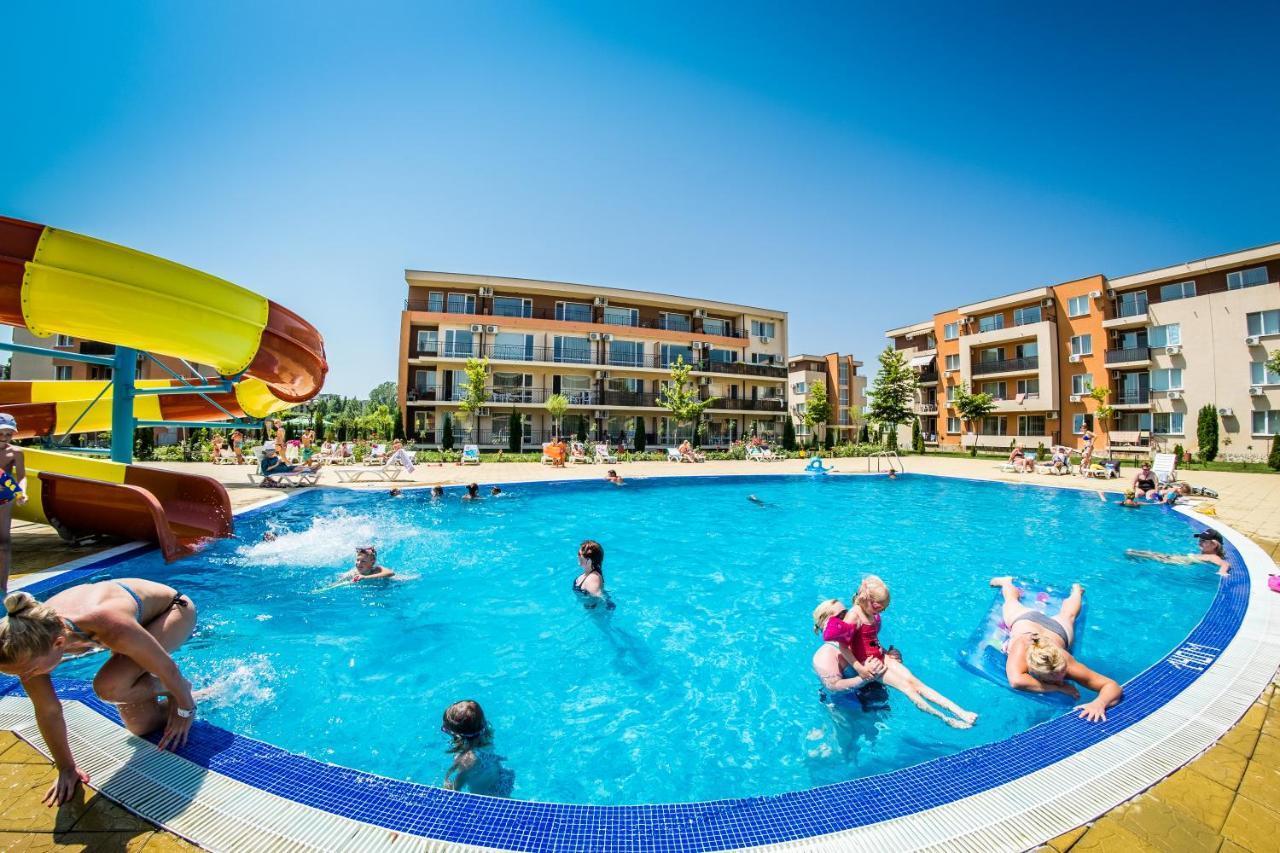 Waterpark Fort Apartments Sunny Beach Ngoại thất bức ảnh