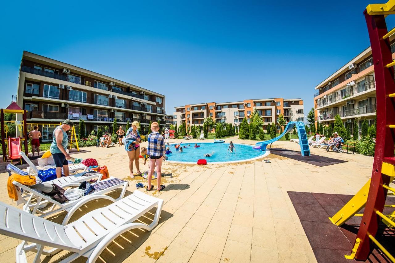 Waterpark Fort Apartments Sunny Beach Ngoại thất bức ảnh