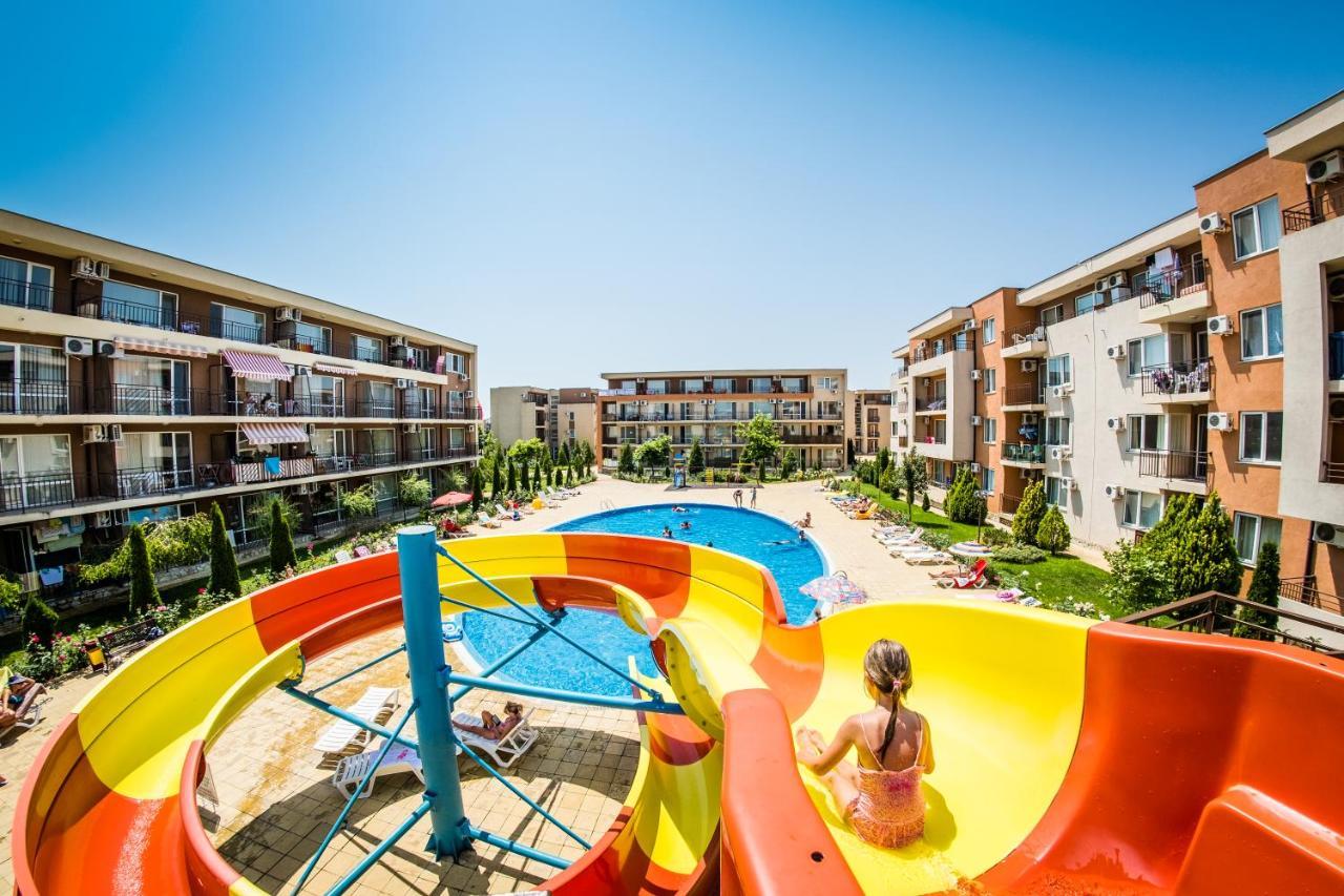 Waterpark Fort Apartments Sunny Beach Ngoại thất bức ảnh