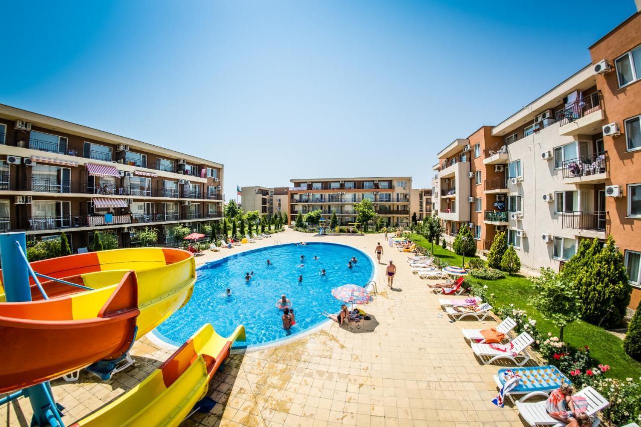 Waterpark Fort Apartments Sunny Beach Ngoại thất bức ảnh